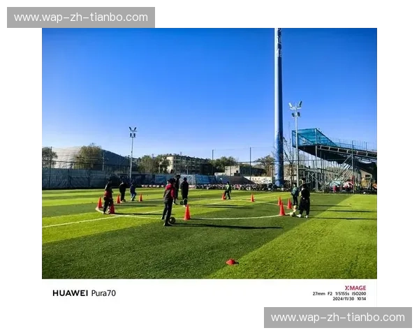 橙色风暴与蔚蓝之梦：荷兰与摩纳哥，一场跨越山海的足球对话